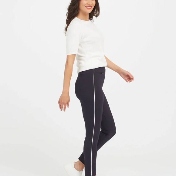 SPANX The Perfect Pant, Ankle Piped Skinny In Black - Picture 5 of 13